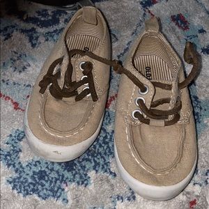 Old navey shoes for toddlers